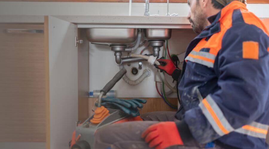 Local water heater installation in Linwood, MI